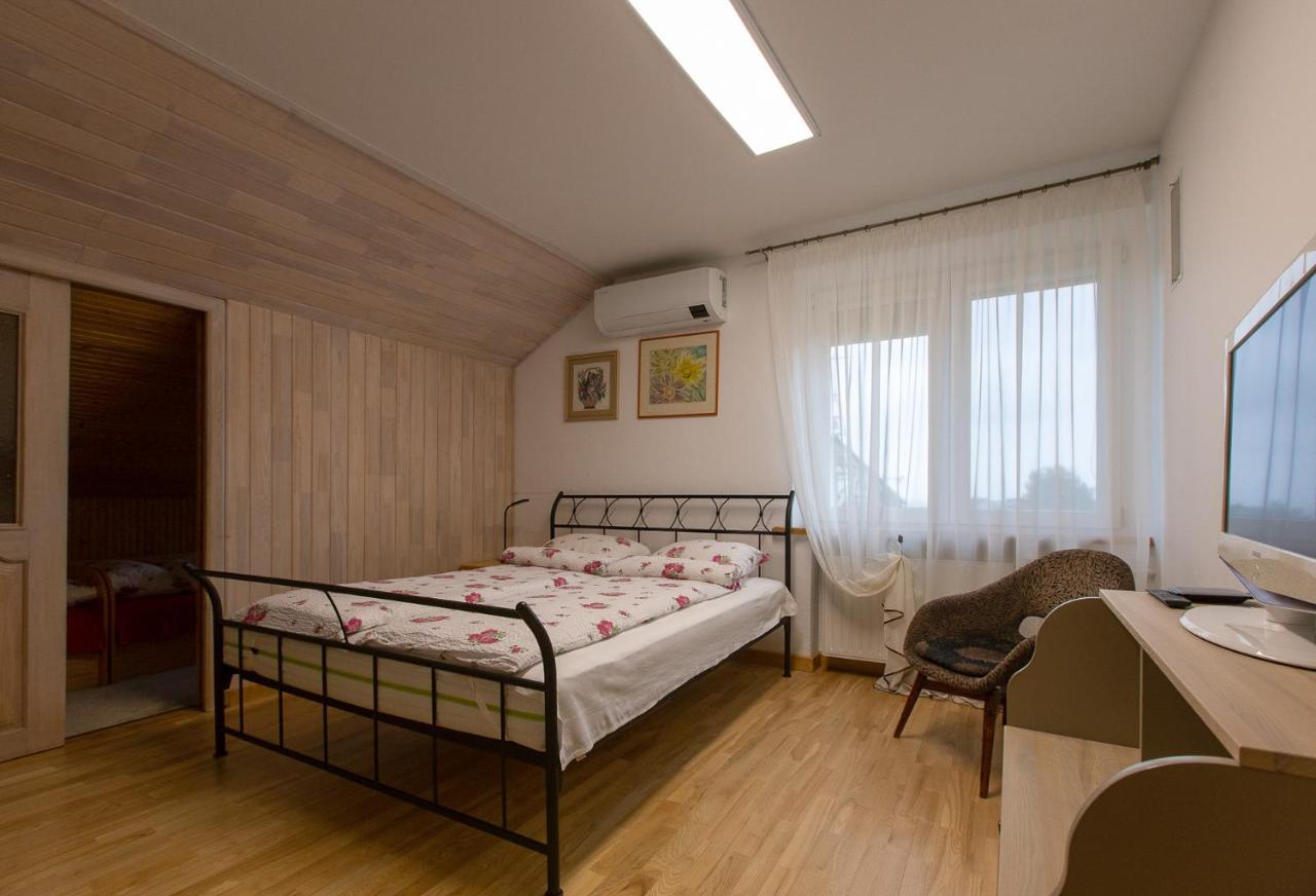 Apartamentai Dana Nida Ngoại thất bức ảnh